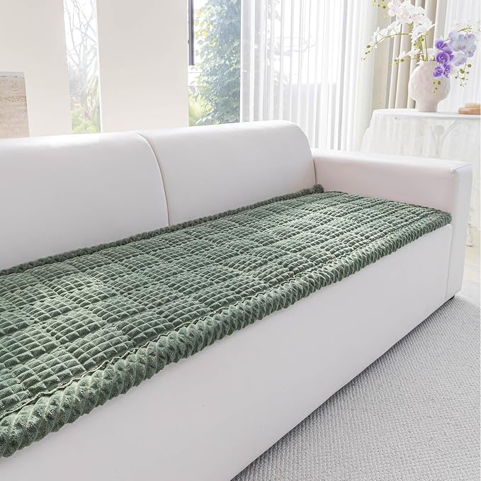 Couch Cover for Dogs Washable, Non Slip Couch Covers for 3 Cushion Sofa Pet Friendly, Fuzzy Pet Couch Cushion Covers for Dog, Thick, Soft for Sofa Protector (Green, 27.6" x 70.9"/70 x 180cm)