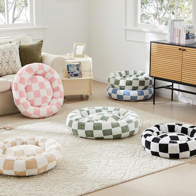 Ohocut Checkered Cat Dog Bed, Cute Sage Green Retro Style Aesthetic Round Warming Pet Calming Beds for Small Dog and Cats, Plush Cozy Donut Beds Washable, 23" L x 23" W x 8" Th