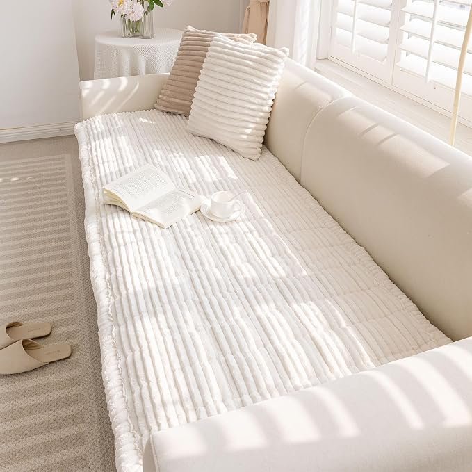 Couch Cover for Dogs Washable, Non-Slip Pet Couch Covers for Sofa, Fuzzy Dog Couch Cover Blanket for Furniture Protector (Z-White, 27.6" x 59"/70 x 150cm)