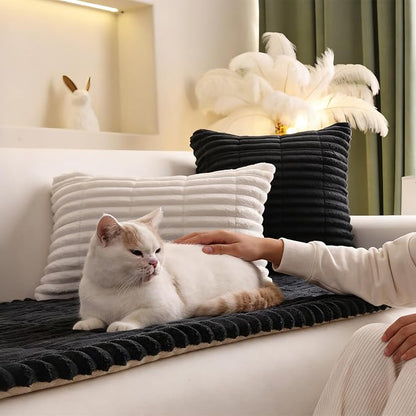 Couch Cover for Sofa, Sectional Couch Cover for Dogs, Sofa Cover Washable, Cushion Cover Blanket Pad Bed Mat for Pets, Fleece Furniture Protector, Black, 23.6x59in