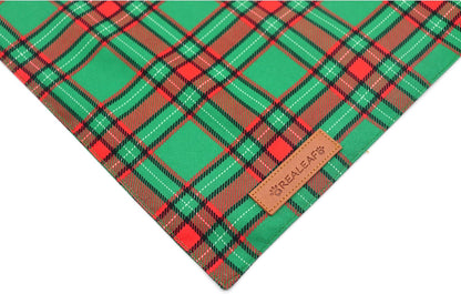 Realeaf Christmas Dog Bandanas 2 Pack, Reversible Red Green Plaid Dog Scarf, Xmas Pet Bandana for Boy and Girl, Premium Durable Fabric, Holiday Check Bandana for Small and Medium Dogs Pets (Small)