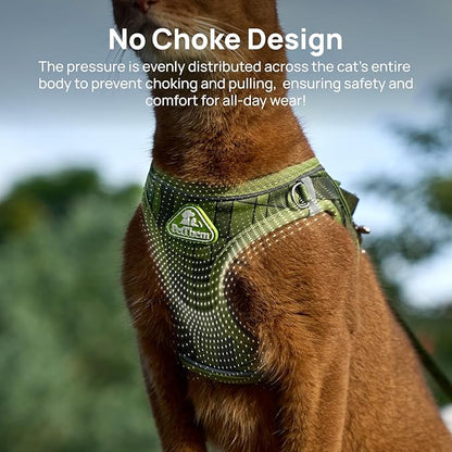 Cat Harness and Leash Set, Step-in Escape Proof Adjustable Vest Harness for Small Medium Large Cats, Lightweight Soft Breathable Reflective Kitten Harness for Walking Travel, Camping(Green, M)