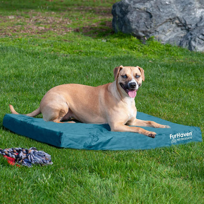 Furhaven Water-Resistant Cooling Gel Dog Bed for Large/Medium Dogs w/ Removable Washable Cover, For Dogs Up to 55 lbs - Indoor/Outdoor Logo Print Oxford Polycanvas Mattress - Deep Lagoon, Large